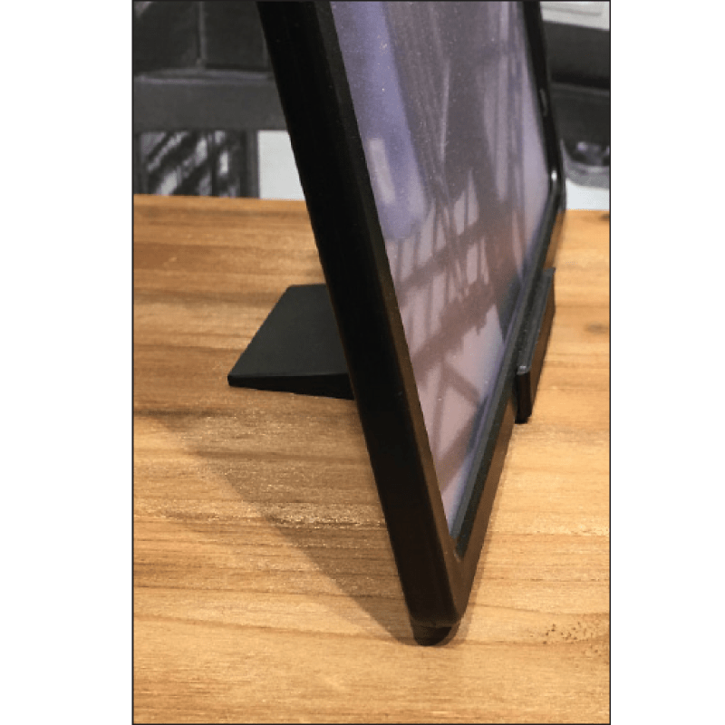 Tablett- bzw. Schildhalter aus Kunststoff. B 6 x T 7,5 cm, Schildhalter für Plastikhüllen, DUNKELGRAU