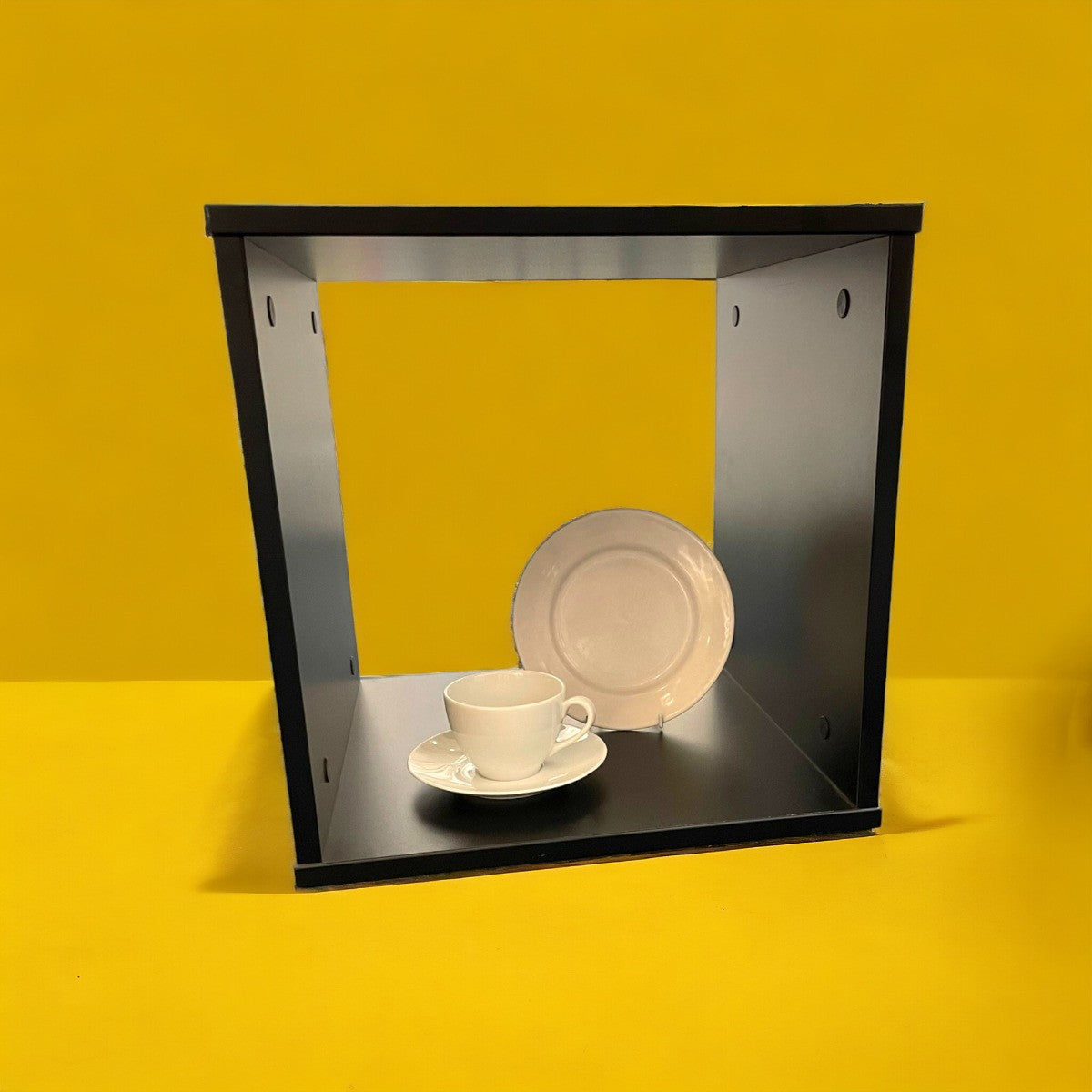Sort dekorationskube til butiksvindue og display