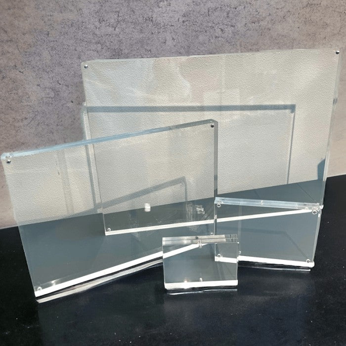 Magnetischer Schildhalter, A3, B 29,5 x T 2 x H 42 cm, transparentes Acrylglas
