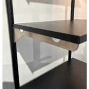 Regalhalterung – links. 37 cm. Gebürsteter Satin. B-MT