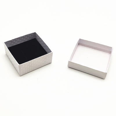 Schmuckkästchen. Weiß. 7,5 x 7,5 x H3,5 - 20 Stk. Preis pro Stk. angegeben.