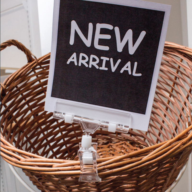 Clear Grip Schilderhalter mit breiter Klemme, transparentes Acrylglas, H10 cm