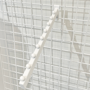 Schräger Frontaufhänger für Gitter. Weiß - 35 cm.