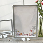 Schildhalter, A4, mit Einlegeplatte, Kunststoff, hellgrau