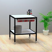 Luton, Packtisch auf Rollen mit weißer Melaminplatte, schwarzem Gestell, 80 x 80 x 80 cm (H). Mit Zubehör.