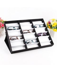 Brilledisplay / kasse t 18 par briller. L 48 x P 32 x H 24 cm